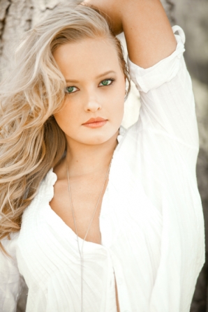 120111ashleyhobbs0140